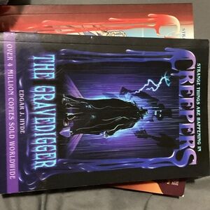Creepers: The Gravedigger Book